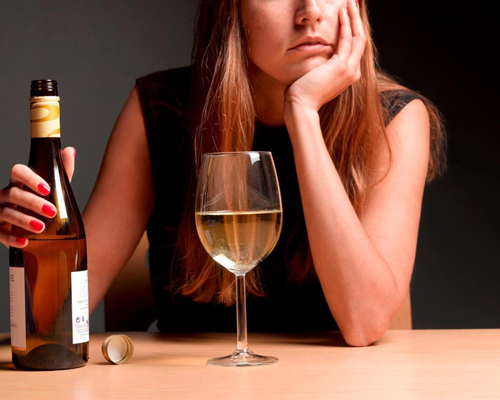 Анонимное лечение женского алкоголизма в Ефремове